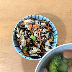 かおちゃんの作ってみた!投稿(【もめん豆腐と鶏ひじきの炒り煮】栄養満点💯)