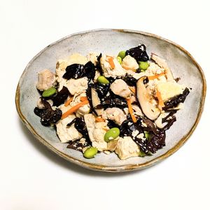 ごんべすの作ってみた!投稿(きくらげたっぷり♪水切り不要の具沢山炒り豆腐)