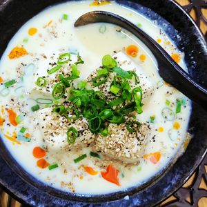 ヴェルの作ってみた!投稿(レンジで5分！【豆腐の和風担々風スープ】ほっこり温まる♩)