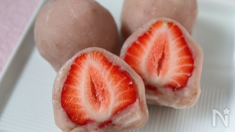 レンジで簡単❣️ いちご尽くしのいちご大福🍓 | レシピサイトNadia