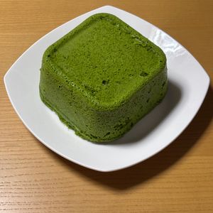 1310838の作ってみた!投稿(レンジで4分♪濃厚抹茶蒸しパンの作り方)