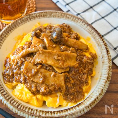 レンジで簡単！きのこオムキーマカレー