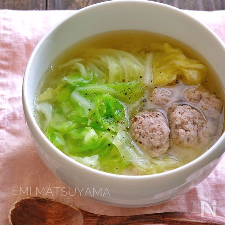 簡単豚団子とキャベツの味噌スープ By 松山絵美 レシピサイト Nadia ナディア プロの料理家のおいしいレシピ 簡単豚団子とキャベツの味噌スープ By 松山絵美 レシピサイト Nadia ナディア プロの料理家のおいしいレシピ