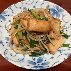 りんごの作ってみた!投稿(スタミナ系節約おかず♡『レバニラ風厚揚げ』調味料オール1☆)