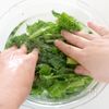 レンジで簡単！菜の花のナムルの工程1