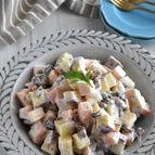 【柿とさつまいものヨーグルトマヨサラダ】4つの食感を楽しめる