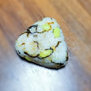 しゃきぴよラブの作ってみた!投稿(この旨味はたまらない♪おかわり必須♪枝豆と塩昆布の混ぜご飯♪)