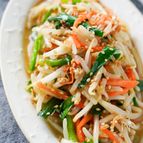1分簡単副菜『もやしとニラの胡麻味噌和え』レンジで完成♡