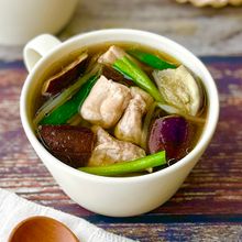 【ナスの鶏煮込みスープ】鶏の旨味たっぷり♪