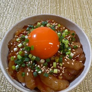 楽ラク手抜キッチン🐶🐾の作ってみた!投稿(【偶には豪華な夕ご飯】甘エビのユッケ丼)