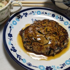 tomoyuiの作ってみた!投稿(【ひじきの豆腐ハンバーグ】節約&ヘルシー★)