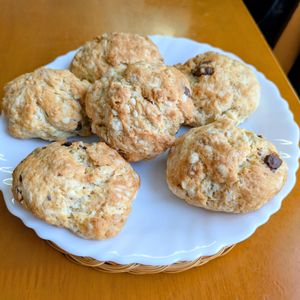 ゆきまる🐬🫧の作ってみた!投稿(HMで簡単♡チョコとくるみのスコーン【卵・バター不使用】)