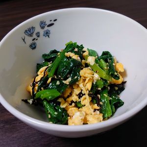 葉名の作ってみた!投稿(炒り卵とほうれん草の《塩こんぶ♡パワーサラダ》)
