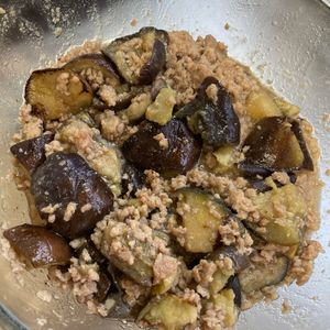 1620609の作ってみた!投稿(レンジで10分！とろっと味しみ♪【なすのそぼろ煮】)