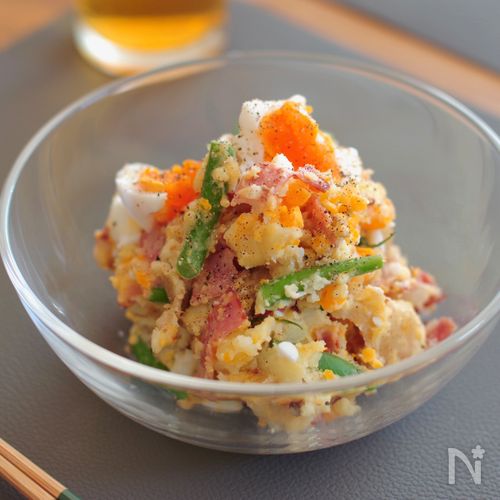 味見が止まらない♡新じゃがとベーコンのポテトサラダ