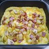 おけましておめでとうの「ポテトとベーコンの巻かないオムレツ」の工程6