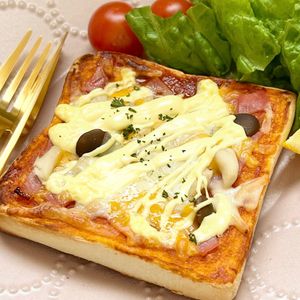 のりのり🐾🎀🤍の作ってみた!投稿(【食パンで♪】簡単カレーチーズピザ)