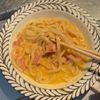 レンチン1発!ズボラでも簡単「うどんで味噌カルボナーラ」の工程2