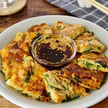 おうち居酒屋♪10分で完成！キムチチヂミ