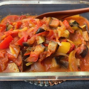 mi♡の作ってみた!投稿(【給食ラタトゥイユ】レンジにおまかせ！食べムラっ子もペろり♪)