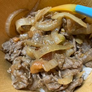 ここあの作ってみた!投稿(たっぷりトマトの牛肉炒め煮)