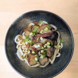 ゆいの作ってみた!投稿(【豚なすぶっかけうどん】冷でも温でも◎！パパッと簡単♬)