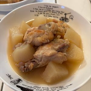 mi-koの作ってみた!投稿(＊手羽元と大根の旨塩にんにく煮＊)