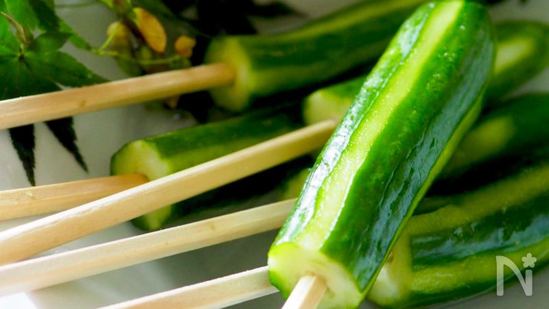 暑い日に 冷やしきゅうりの一本漬け 簡単 おつまみ By 道添明子 あーぴん レシピサイト Nadia ナディア プロの料理家のおいしいレシピ