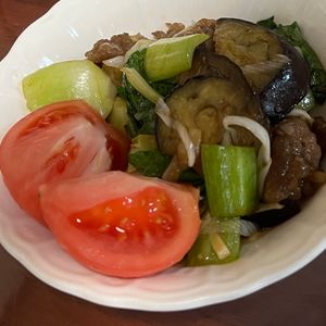 440794の作ってみた!投稿(牛焼肉用肉で豪華に！牛肉となすと青梗菜のオイスター炒め)