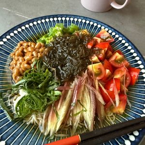 745185の作ってみた!投稿(暑い日に食べたい！和えるだけ簡単『ぶっかけもずくそうめん』)