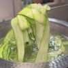 きゅうりは茹でるが正解！？【ピリ辛きゅうりと豚しゃぶ盛り】の工程1