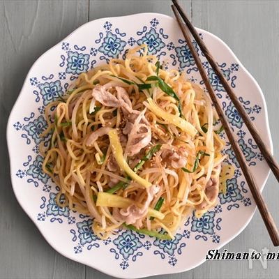 たくあんの中華風醤油焼きそば
