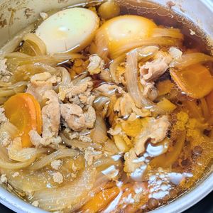 しゃきぴよラブの作ってみた!投稿(豚こまと玉ねぎの甘辛煮【#作り置き#煮るだけ#丼にしても】)