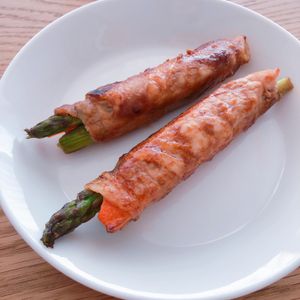 ミルクの作ってみた!投稿(甘辛だれでごはんがすすむ!アスパラの肉巻き)