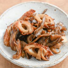 ぱぱっと作れる！ちくわとまいたけの甘辛炒め