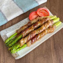 【アスパラの肉巻き生姜焼き】ご飯がすすむ♪