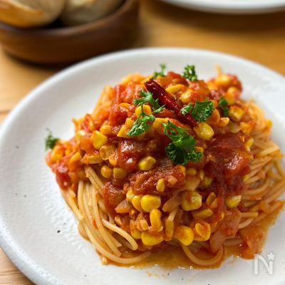 とうもろこしのトマトソースパスタ