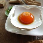 卵黄のバジル醤油漬け