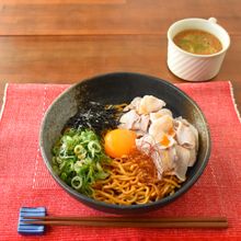 醤油豚骨まぜそば
