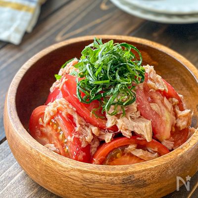 【5分で簡単♪汁までおいしい〜！！】トマトとツナサラダ