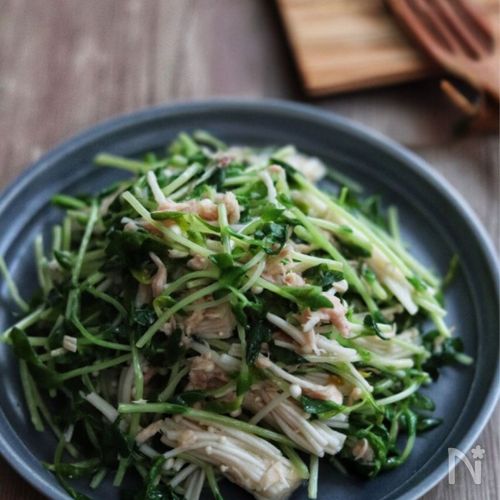 抱えて食べたいくらい美味しい【豆苗とえのきの旨ツナあえ】