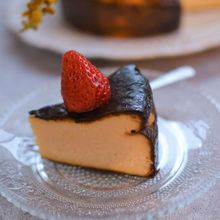 水切りヨーグルトでバスク風チーズケーキ
