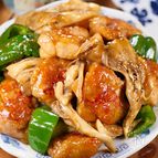 行列の定食屋さんの🍚鶏ピーマン舞茸の♪ぷりぷり甘酢炒め🤩
