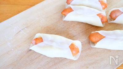 動画あり 餃子の皮で簡単アレンジ もちもちポテトのウインナー巻きレシピ By 姫ごはん 和田良美 レシピサイト Nadia ナディア プロの料理家のおいしいレシピ