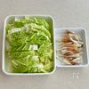 白菜とちくわのうまだれナムルの工程1