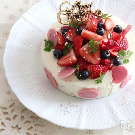イチゴたっぷりのレアチーズケーキ By 栁川かおり レシピサイト Nadia ナディア プロの料理家のおいしいレシピ
