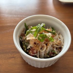 こむぎの作ってみた!投稿(5分でやみつき！梅おかか大根サラダ)