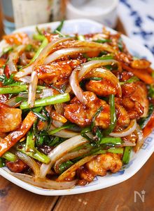 行列の大衆食堂の🍚鶏肉のピリ辛濃厚甘みそスタミナ炒め🤩