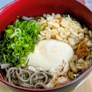 まゆのの作ってみた!投稿(【月見たぬき蕎麦】レンジで簡単半熟卵と、安定の蕎麦つゆで♪)