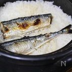 土鍋で炊く秋刀魚の炊き込み